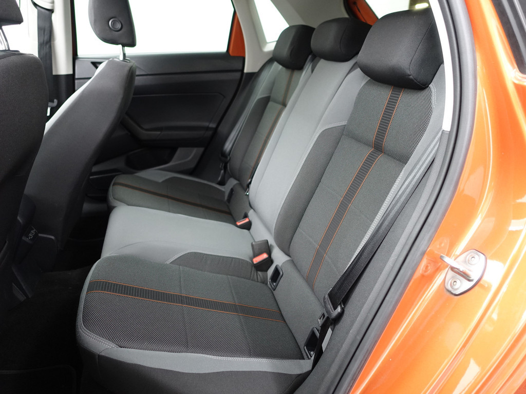 
								Volkswagen Polo 1.0 TSI R Line Aut- Panodak, Xenon Led, Dynamic Select, CarPlay, Camera, Virtual Cockpit, Park Assist, Park Pilot vol									