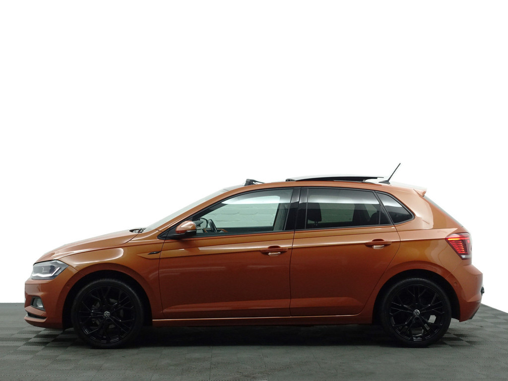 
								Volkswagen Polo 1.0 TSI R Line Aut- Panodak, Xenon Led, Dynamic Select, CarPlay, Camera, Virtual Cockpit, Park Assist, Park Pilot vol									