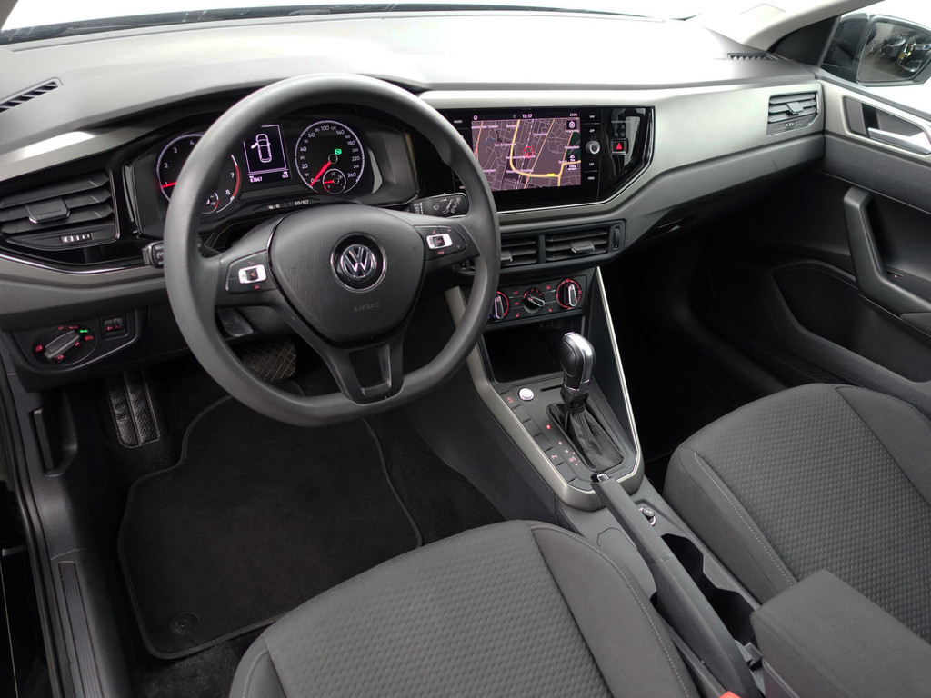 
Volkswagen Polo 1.0 TSI Highline Aut- Keyless, Stoelverwarming, Park Assist, Led, Front Assist, Cruise vol									