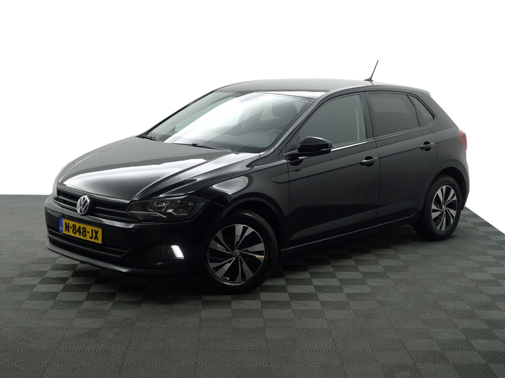 
Volkswagen Polo 1.0 TSI Highline Aut- Keyless, Stoelverwarming, Park Assist, Led, Front Assist, Cruise vol									