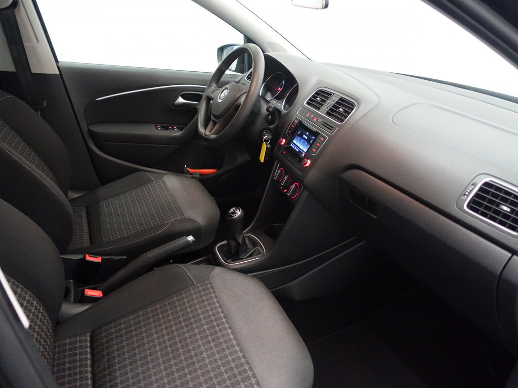 
Volkswagen Polo 1.4 TDI Highline- Clima, Cruise, Bluetooth Audio, Elek Pakket vol									