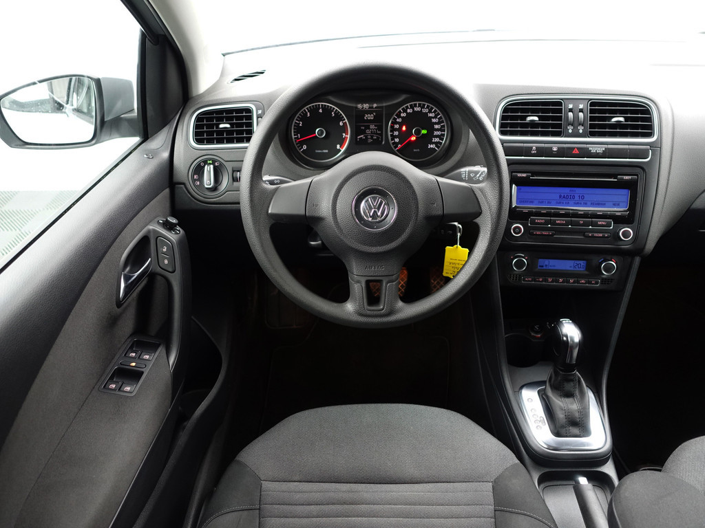 
Volkswagen Polo 1.4-16V Highline Aut- Nap 102dkm, Park Assist, Cruise, Clima, Elek Pakket vol									