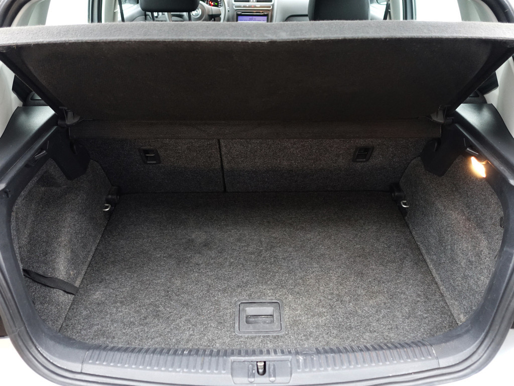 
Volkswagen Polo 1.4-16V Highline Aut- Nap 102dkm, Park Assist, Cruise, Clima, Elek Pakket vol									