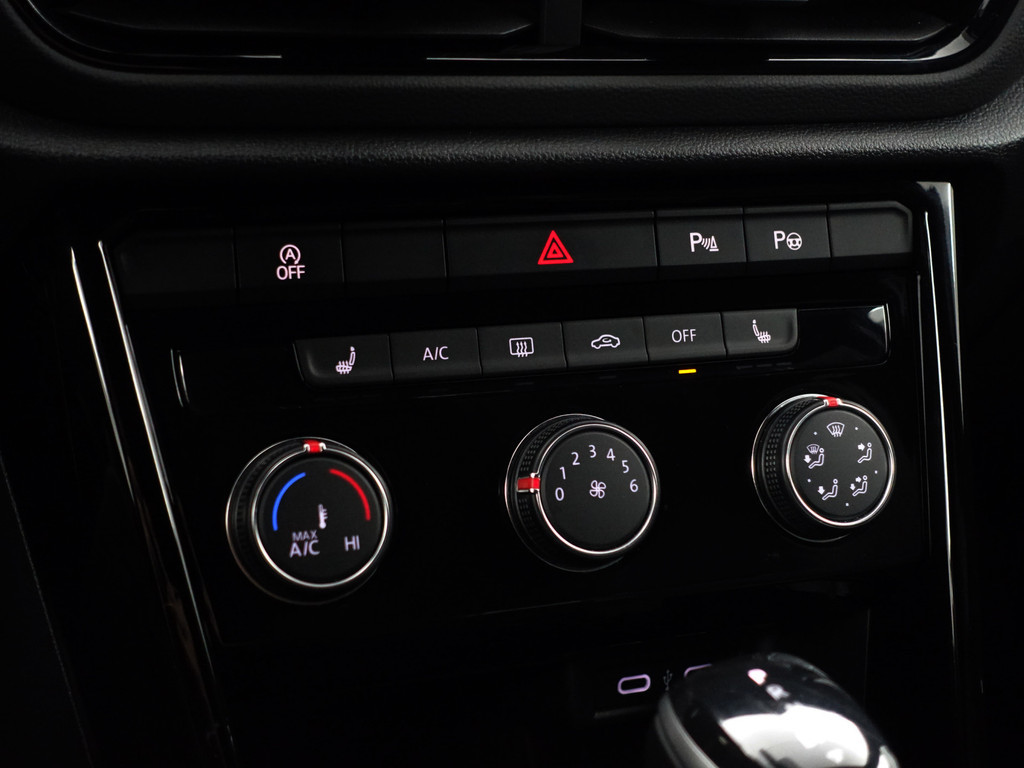 
Volkswagen T-Roc 1.5 TSI R-Line Business+ Aut- Panodak, Carplay, Ada Cruise, Camera, Park Assist, Park Pilot, Xenon Led vol									