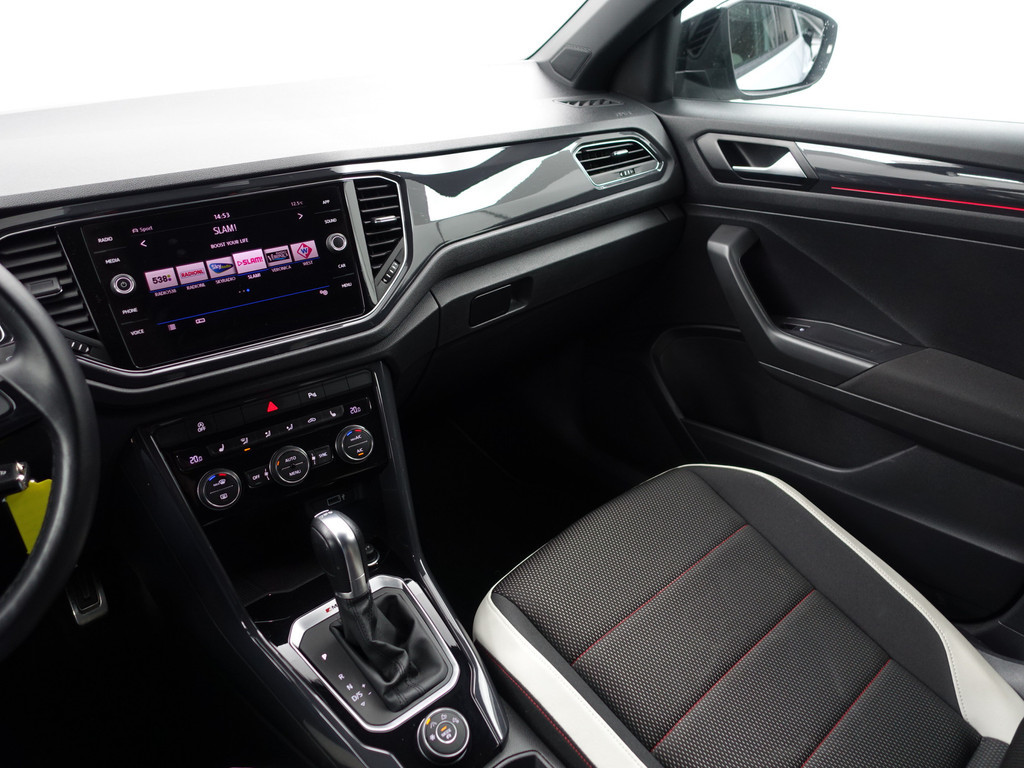 
Volkswagen T-Roc 2.0 TSI 4Motion R-line+ Aut- Dynamic Select, Two Tone, CarPlay, Blindspot, Led, Virtual Cockpit, Park Assist vol									