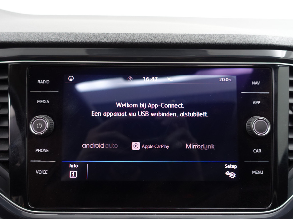 
Volkswagen T-Roc 1.5 TSI R-line+ Aut- Panodak, Sport Interieur, Ada Cruise, Xenon Led, Virtual Cockpit, Park Assist vol									