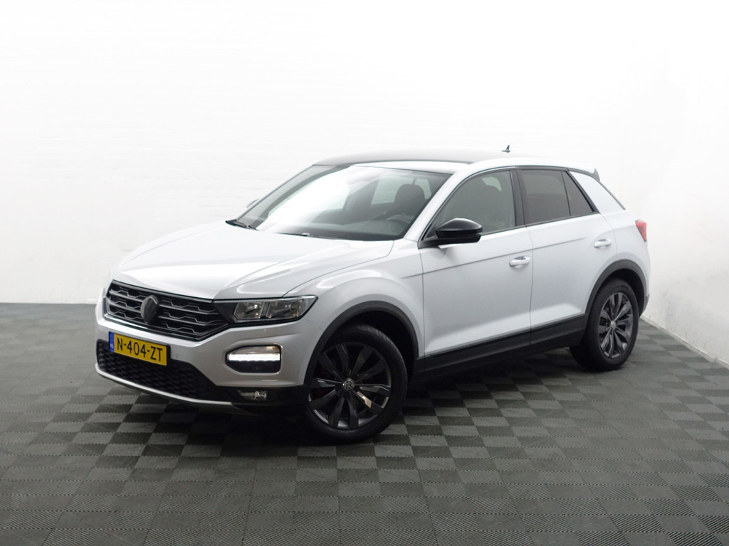 
Volkswagen T-Roc 2.0 TSI 4Motion R-line+ Aut- Dynamic Select, Two Tone, CarPlay, Blindspot, Led, Virtual Cockpit, Park Assist vol									