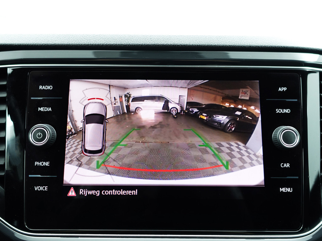 
Volkswagen T-Roc 2.0 TSI 4Motion R-line+ Aut- Dynamic Select, Two Tone, CarPlay, Blindspot, Led, Virtual Cockpit, Park Assist vol									