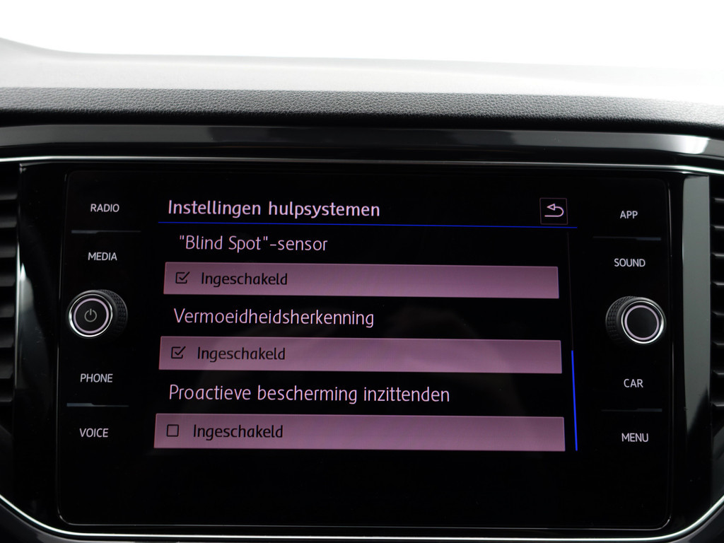 
Volkswagen T-Roc 2.0 TSI 4Motion R-line+ Aut- Dynamic Select, Two Tone, CarPlay, Blindspot, Led, Virtual Cockpit, Park Assist vol									