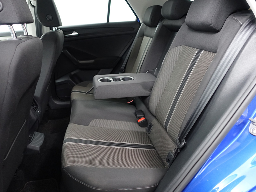 
Volkswagen T-Roc 1.0 TSI R Line- Two Tone, Carplay, Ada Cruise, Led, Park Assist, Clima, Sport Interieur vol									