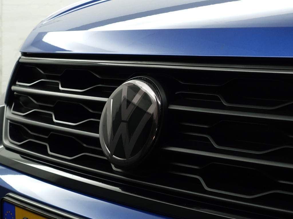 
Volkswagen T-Roc 1.0 TSI R Line- Two Tone, Carplay, Ada Cruise, Led, Park Assist, Clima, Sport Interieur vol									