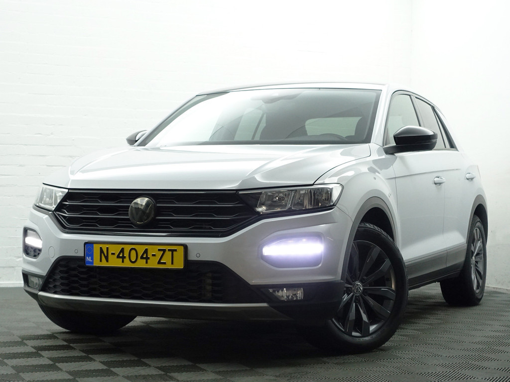 
Volkswagen T-Roc 2.0 TSI 4Motion R-line+ Aut- Dynamic Select, Two Tone, CarPlay, Blindspot, Led, Virtual Cockpit, Park Assist vol									