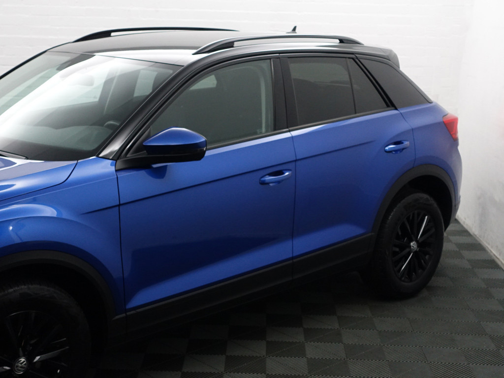 
Volkswagen T-Roc 1.0 TSI R Line- Two Tone, Carplay, Ada Cruise, Led, Park Assist, Clima, Sport Interieur vol									
