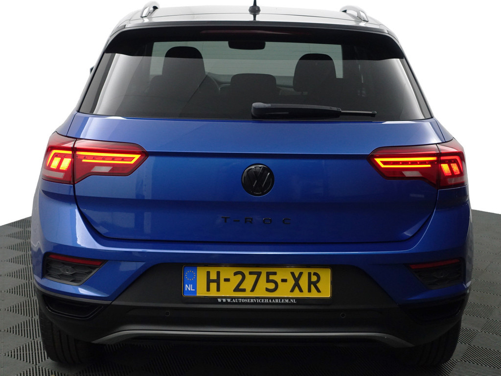 
Volkswagen T-Roc 1.0 TSI R Line- Two Tone, Carplay, Ada Cruise, Led, Park Assist, Clima, Sport Interieur vol									
