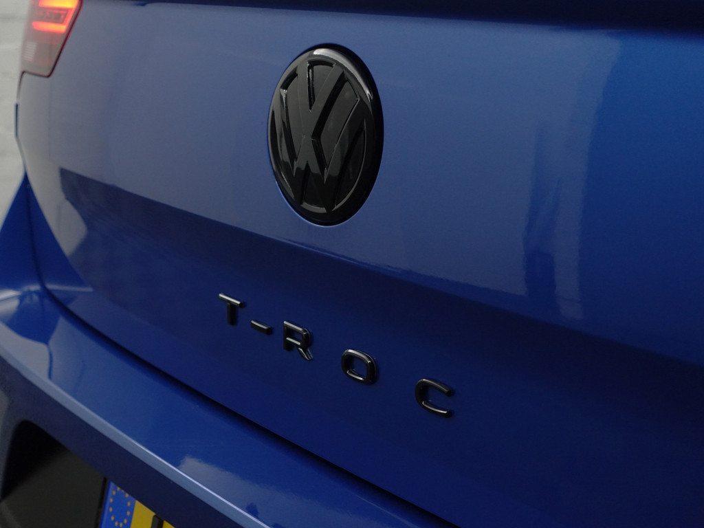 
Volkswagen T-Roc 1.0 TSI R Line- Two Tone, Carplay, Ada Cruise, Led, Park Assist, Clima, Sport Interieur vol									