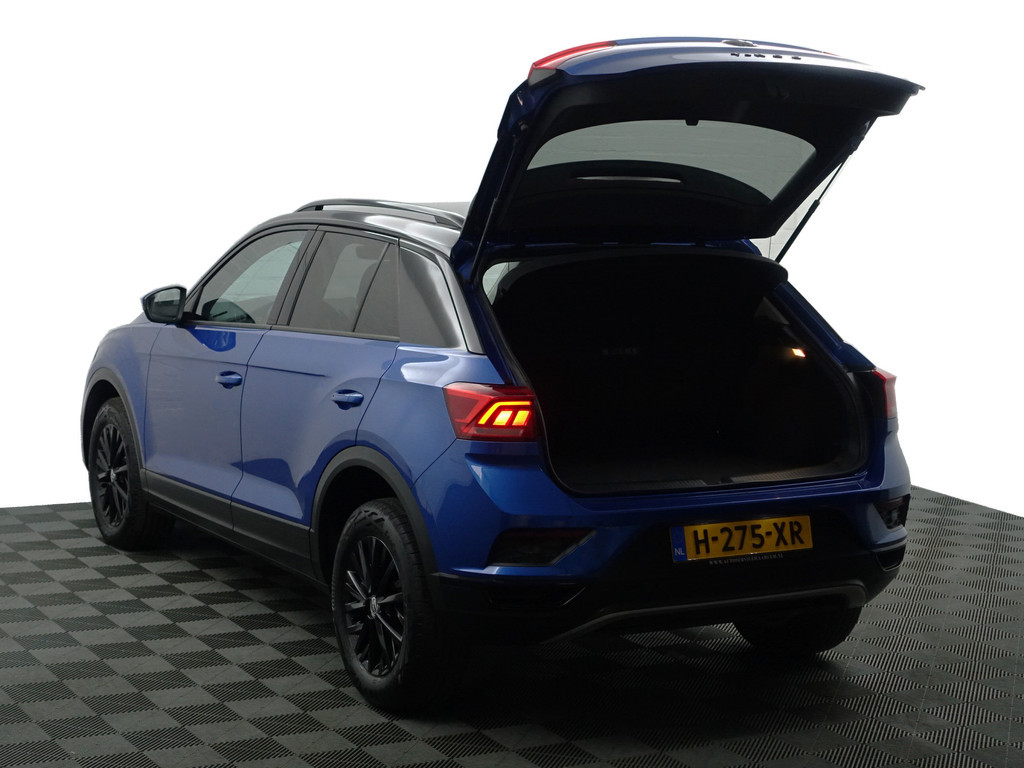 
Volkswagen T-Roc 1.0 TSI R Line- Two Tone, Carplay, Ada Cruise, Led, Park Assist, Clima, Sport Interieur vol									