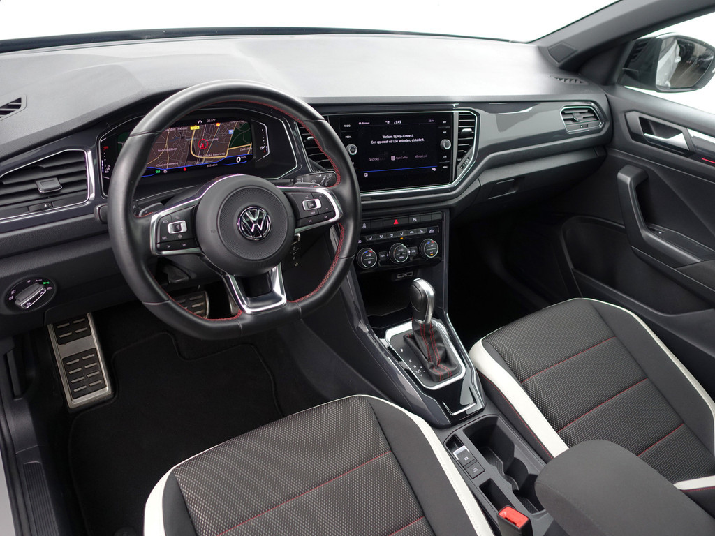 
Volkswagen T-Roc 1.5 TSI R Line+ Maxton Aut- Panoramadak, Two Tone, Carplay, Virtual Cockpit, Xenon Led Matrix, Dynamic Select vol									