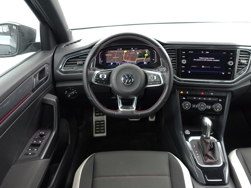 
								Volkswagen T-Roc 1.5 TSI R Line Sport Aut- Panodak, Sfeerverlichting, Ada Cruise, Dynamic Select, Carplay, Keyless, Camera vol									