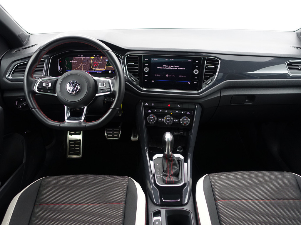 
Volkswagen T-Roc 1.5 TSI R Line+ Maxton Aut- Panoramadak, Two Tone, Carplay, Virtual Cockpit, Xenon Led Matrix, Dynamic Select vol									
