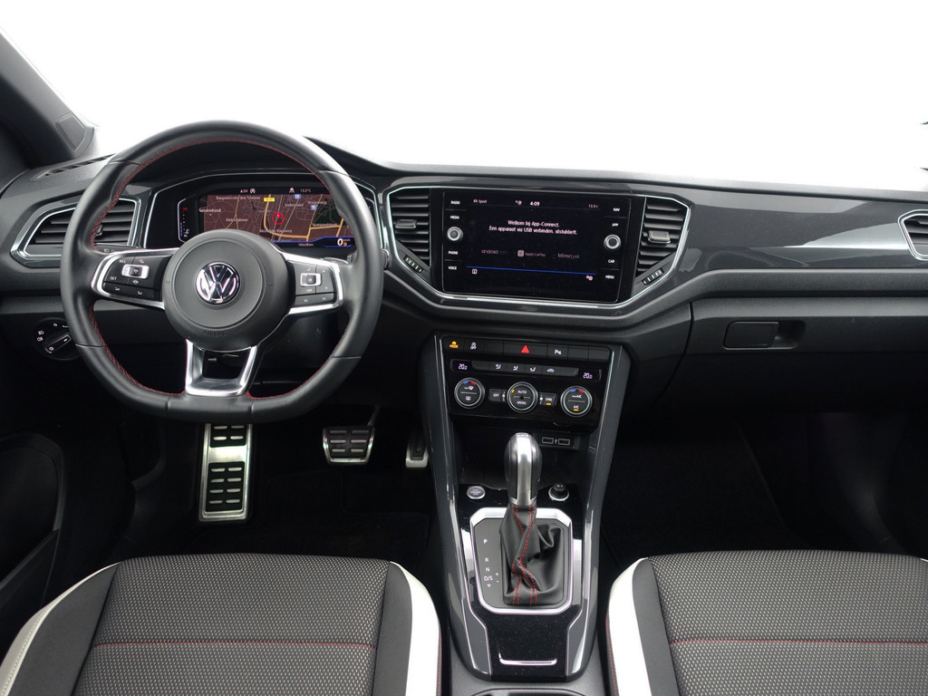 
								Volkswagen T-Roc 1.5 TSI R Line Sport Aut- Panodak, Sfeerverlichting, Ada Cruise, Dynamic Select, Carplay, Keyless, Camera vol									