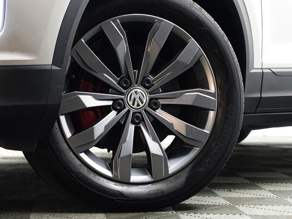 
Volkswagen T-Roc 1.5 TSI R Line+ Maxton Aut- Panoramadak, Two Tone, Carplay, Virtual Cockpit, Xenon Led Matrix, Dynamic Select vol									