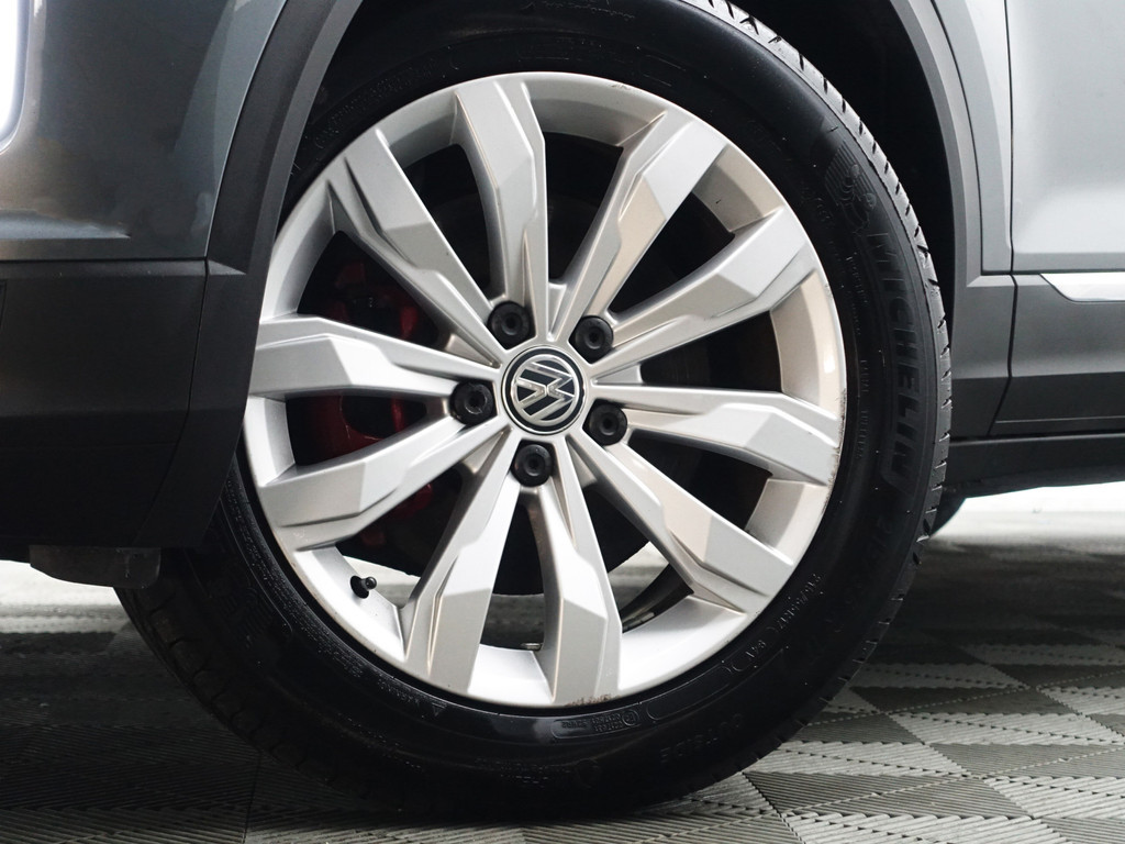 
								Volkswagen T-Roc 1.5 TSI R Line Sport Aut- Panodak, Sfeerverlichting, Ada Cruise, Dynamic Select, Carplay, Keyless, Camera vol									