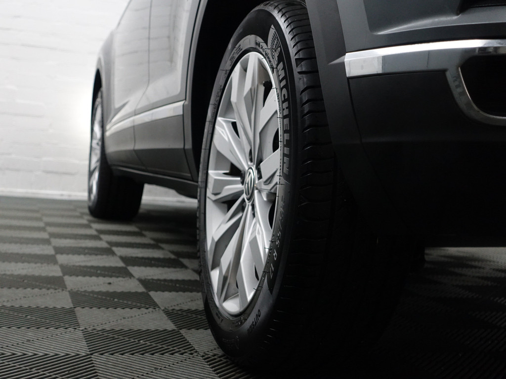 
								Volkswagen T-Roc 1.5 TSI R Line Sport Aut- Panodak, Sfeerverlichting, Ada Cruise, Dynamic Select, Carplay, Keyless, Camera vol									