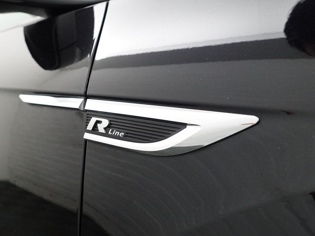 
Volkswagen T-Roc 1.5 TSI R Line Aut+ Panoramadak, Stuur/Stoelverwarming, Carplay, Keyless, Beats Audio, Sfeerverlichting vol									