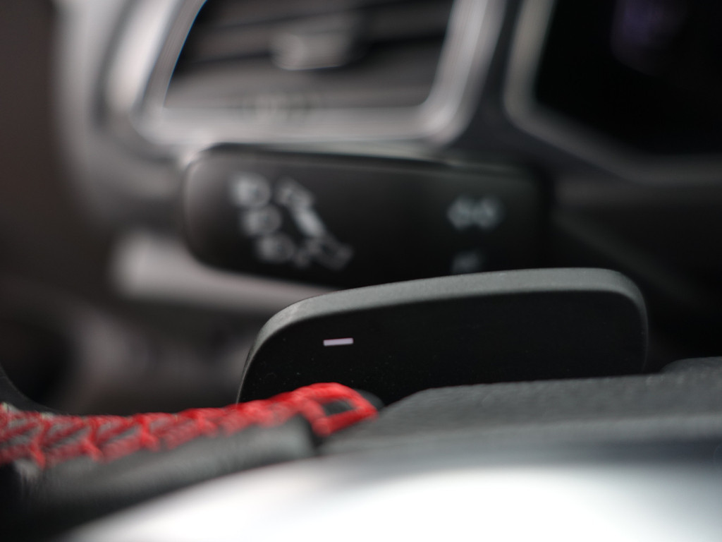 
Volkswagen T-Roc 1.5 TSI R Line Aut- Two Tone, CarPlay, Panoramadak, Dynamic Select, Xenon Led, Sfeerverlichting, Ada Cruise vol									