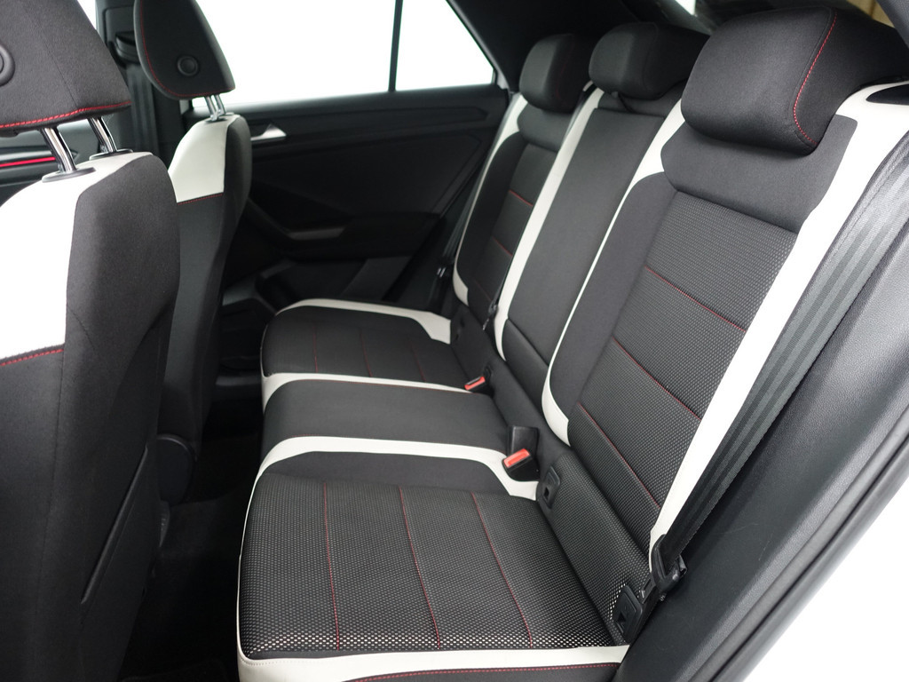 
Volkswagen T-Roc 1.5 TSI R Line Aut- Two Tone, CarPlay, Panoramadak, Dynamic Select, Xenon Led, Sfeerverlichting, Ada Cruise vol									