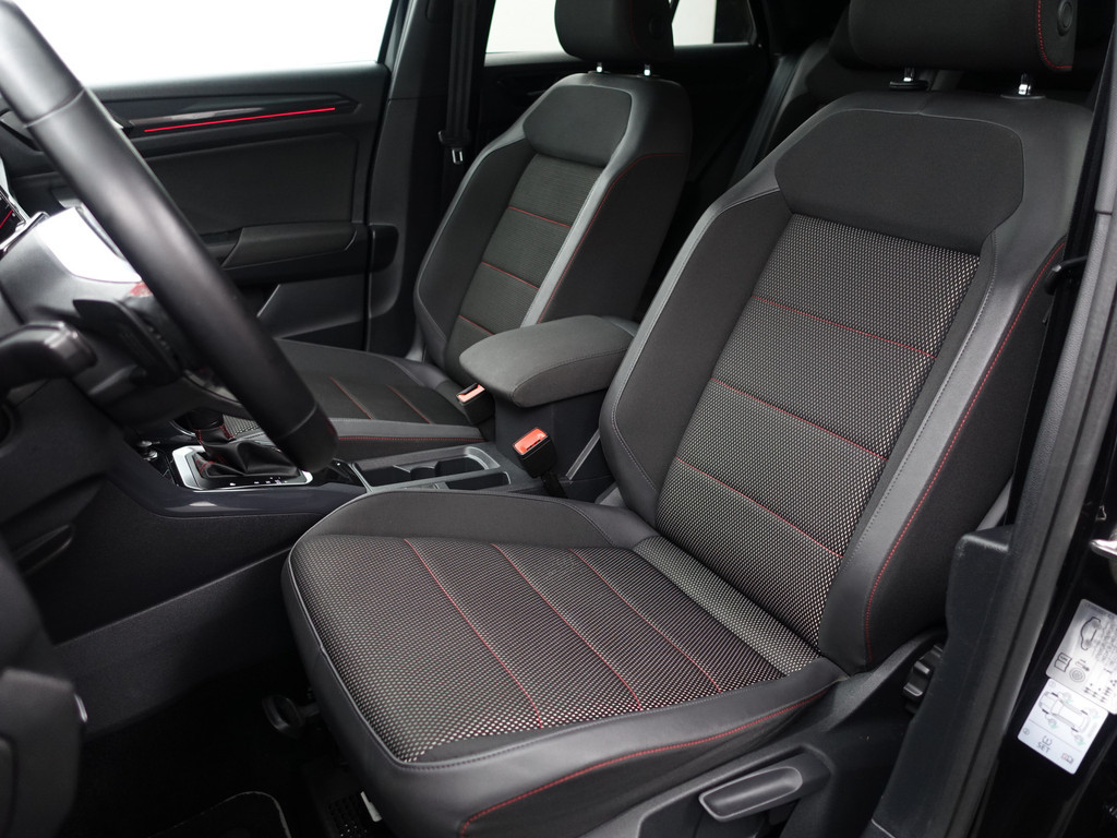 
Volkswagen T-Roc 1.5 TSI R Line Aut+ Panoramadak, Stuur/Stoelverwarming, Carplay, Keyless, Beats Audio, Sfeerverlichting vol									