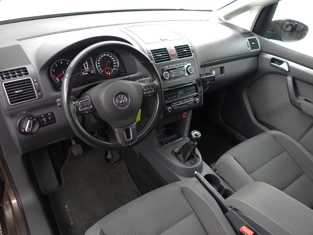 
Volkswagen Touran 1.2 TSI Highline Bluemotion- 7 Pers, Park Assist, Cruise, Clima, Family Pack, Privacy Glass vol									