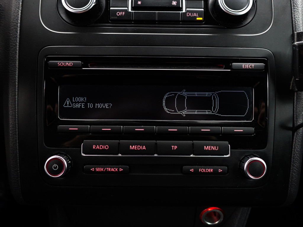 
Volkswagen Touran 1.2 TSI Highline Bluemotion- 7 Pers, Park Assist, Cruise, Clima, Family Pack, Privacy Glass vol									