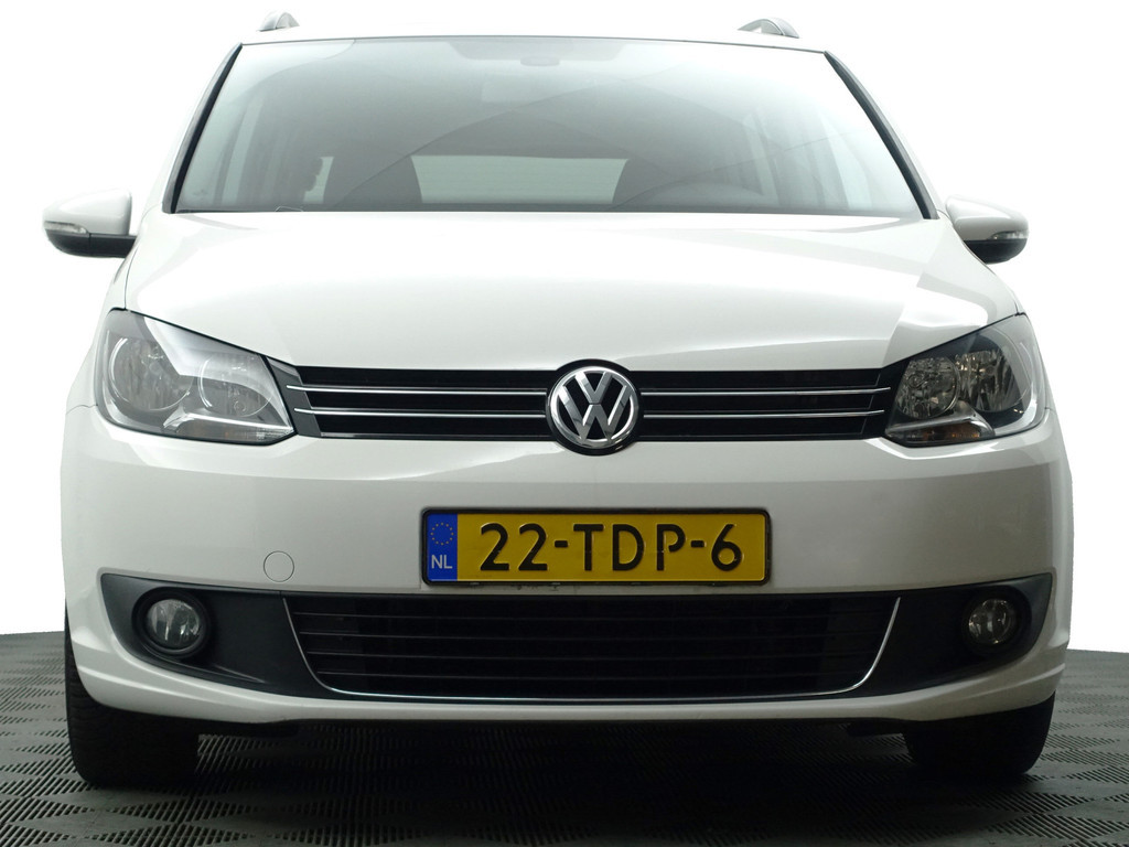 
Volkswagen Touran 1.2 TSI Comfortline BlueMotion- 7 Pers, Park Assist, Clima, Cruise, Trekhaak, Privacy Glass vol									