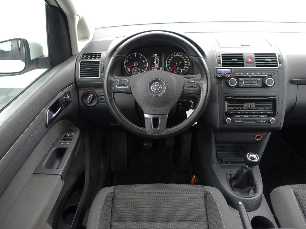 
Volkswagen Touran 1.2 TSI Comfortline BlueMotion- 7 Pers, Park Assist, Clima, Cruise, Trekhaak, Privacy Glass vol									