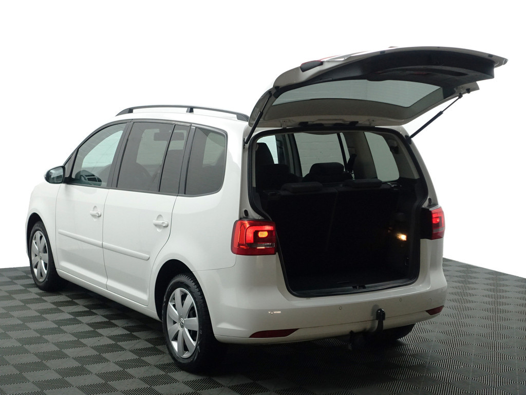 
Volkswagen Touran 1.2 TSI Comfortline BlueMotion- 7 Pers, Park Assist, Clima, Cruise, Trekhaak, Privacy Glass vol									