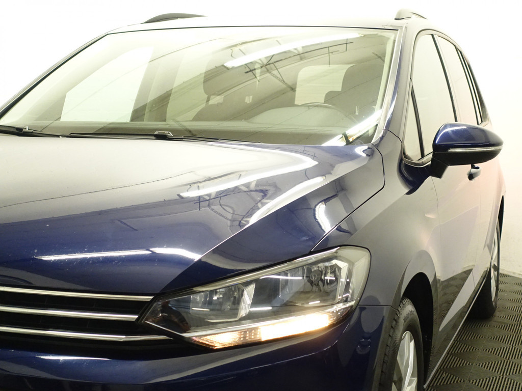 
Volkswagen Touran 1.2 TSI Highline- 7 Pers, Carplay, Park Assist, Navi, Clima, Cruise vol									