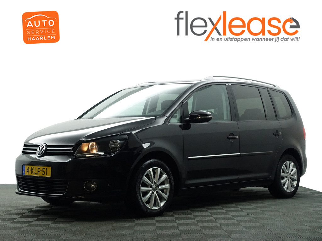 
Volkswagen Touran 1.2 TSI Highline BlueMotion- Park Assist, Navi, Alcantara Interieur, Trekhaak, Cruise, Clima vol									