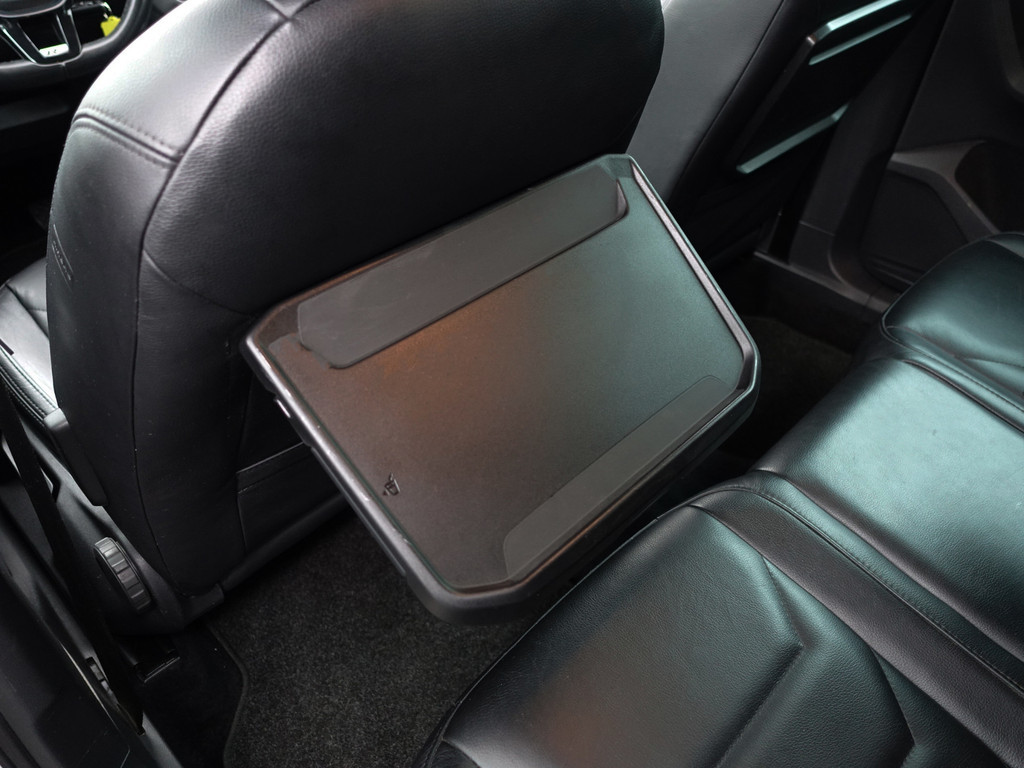 
Volkswagen Tiguan 1.4 TSI ACT R Line Aut- Sport Leder Interieur, Front Assist, Clima, Cruise vol									