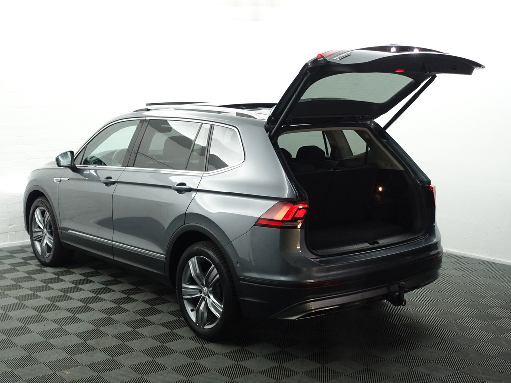
Volkswagen Tiguan Allspace 1.4 TSI Highline+ Aut- 7 Pers, Panoramadak, Keyless, Massage Stoelen, Carplay, Ada Cruise vol									