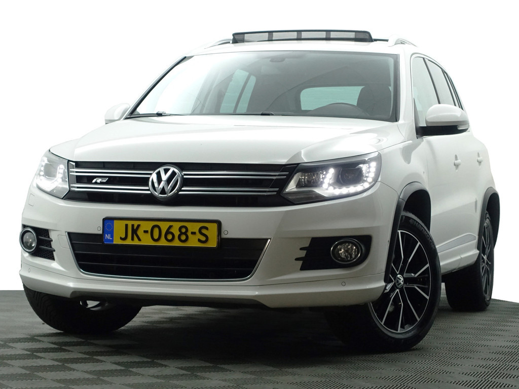 
								Volkswagen Tiguan 2.0 TSI 180pk 4motion R Line Aut- Panodak, Xenon Led, Bearlock, Dynaudio, Park Assist, Park Pilot, Camera vol									