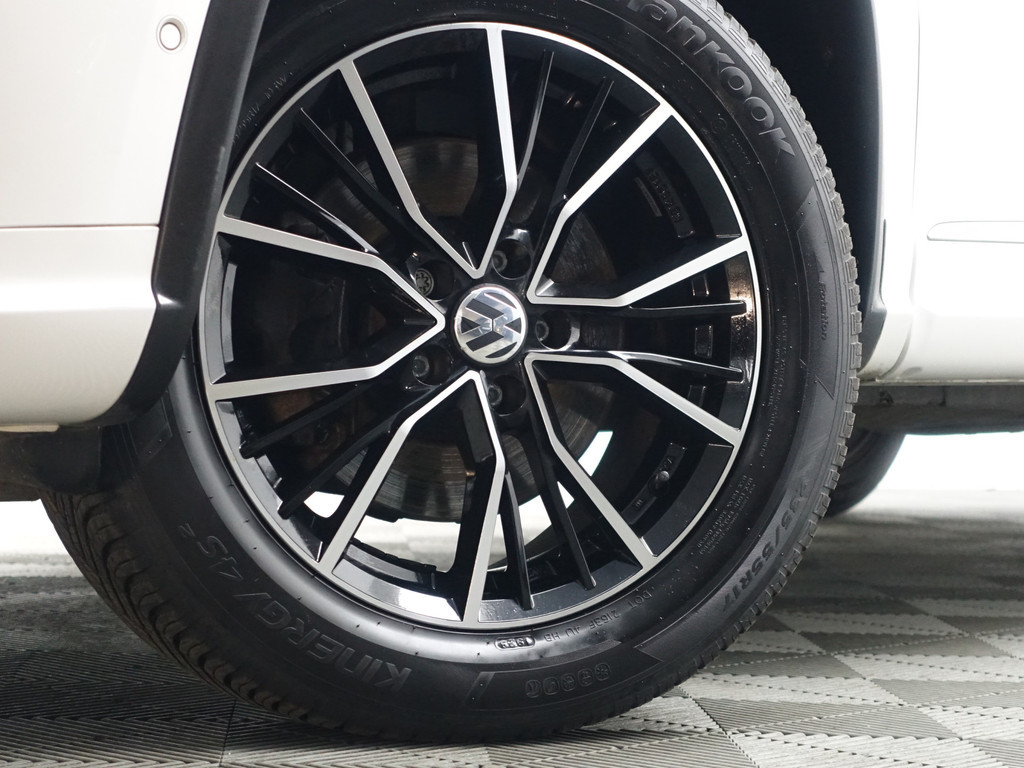 
								Volkswagen Tiguan 2.0 TSI 180pk 4motion R Line Aut- Panodak, Xenon Led, Bearlock, Dynaudio, Park Assist, Park Pilot, Camera vol									