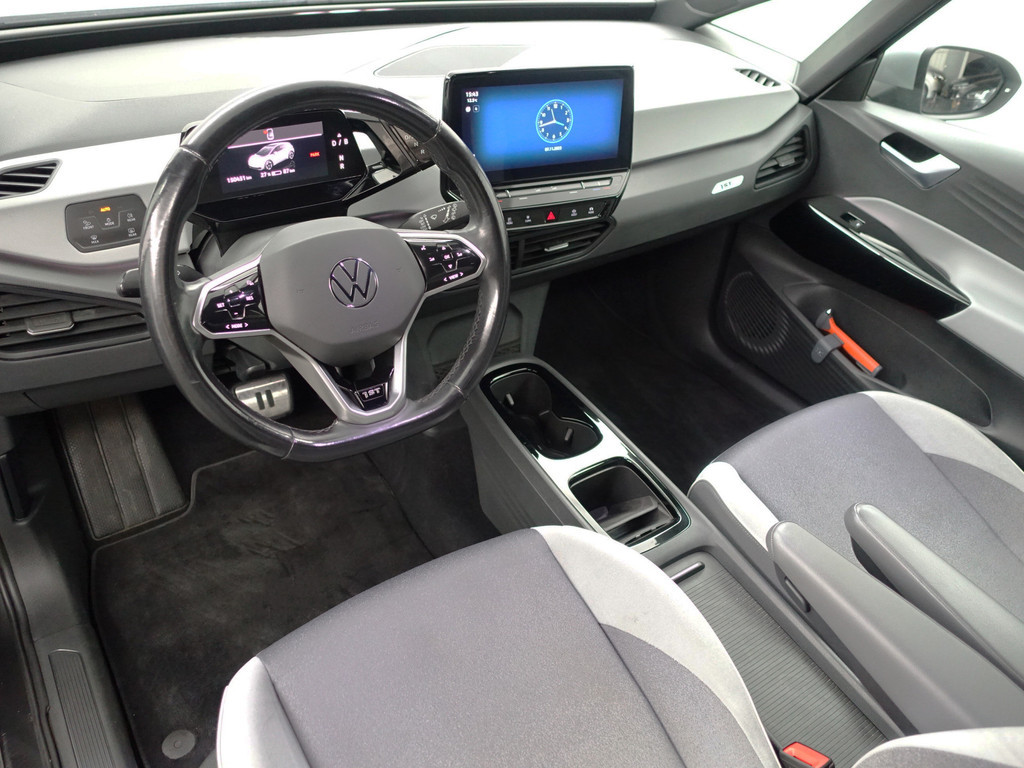 
Volkswagen ID.3 First Plus 58 kWh Aut- Stuur/Stoelverwarming, CarPlay, Sfeerverlichting, Ada Cruise, Standkachel, Xenon led, Dynamic Select vol									