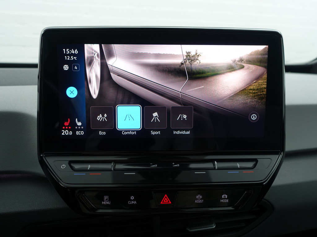 
Volkswagen ID.3 First Plus 58 kWh Aut- Stuur/Stoelverwarming, CarPlay, Sfeerverlichting, Ada Cruise, Standkachel, Xenon led, Dynamic Select vol									