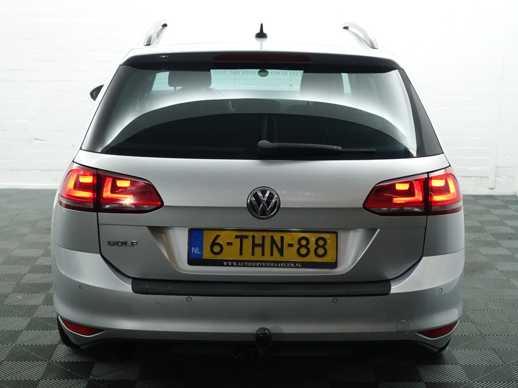 
								Volkswagen GOLF Variant 1.2 TSI Highline- Park Assist, Navi, Stoelverwarming, Clima, Cruise vol									