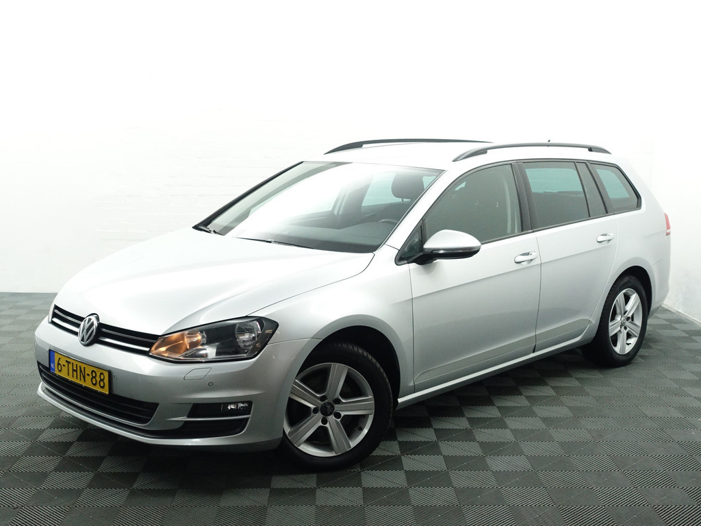 
								Volkswagen GOLF Variant 1.2 TSI Highline- Park Assist, Navi, Stoelverwarming, Clima, Cruise vol									