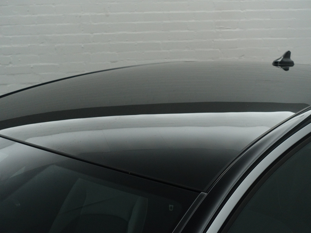 
Volkswagen ID.3 Pro Edition 58 kWh Panodak, Massage Stoelen, Head Up, Stuur/Stoelverwarming, Camera, Ada Cruise vol									