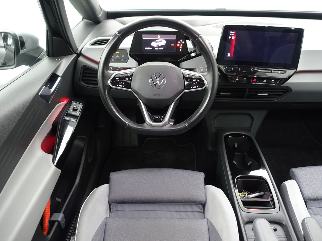 
Volkswagen ID.3 Pro Edition 58 kWh Panodak, Massage Stoelen, Head Up, Stuur/Stoelverwarming, Camera, Ada Cruise vol									