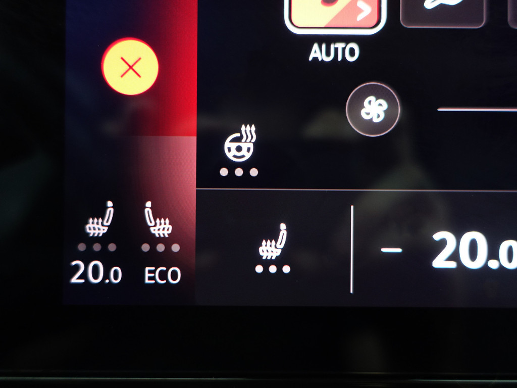 
Volkswagen ID.3 Pro Edition 58 kWh Panodak, Massage Stoelen, Head Up, Stuur/Stoelverwarming, Camera, Ada Cruise vol									