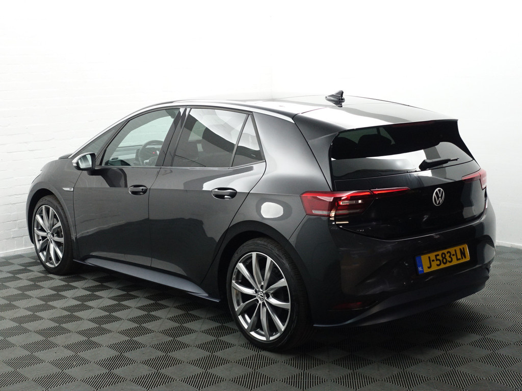 
Volkswagen ID.3 Pro Edition 58 kWh Panodak, Massage Stoelen, Head Up, Stuur/Stoelverwarming, Camera, Ada Cruise vol									
